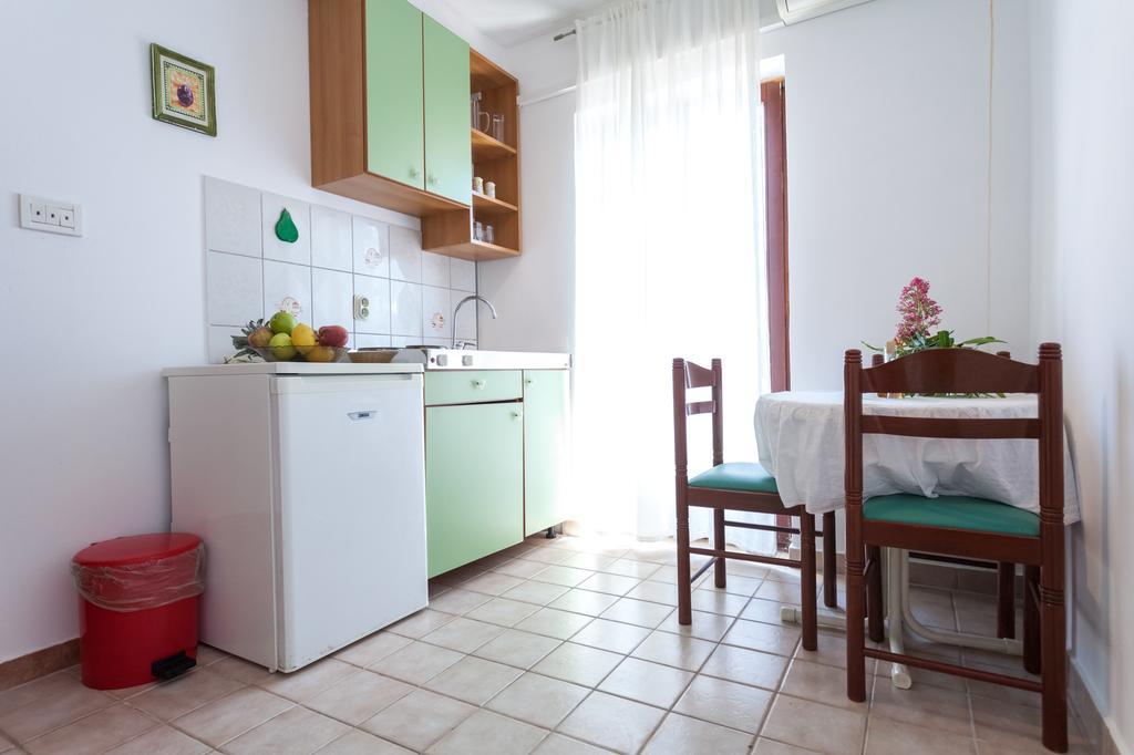 Villa Lavanda Pag Town Bagian luar foto